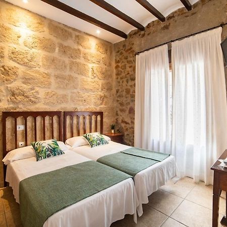 Hostal Tres Molins Jesus Pobre Exteriör bild